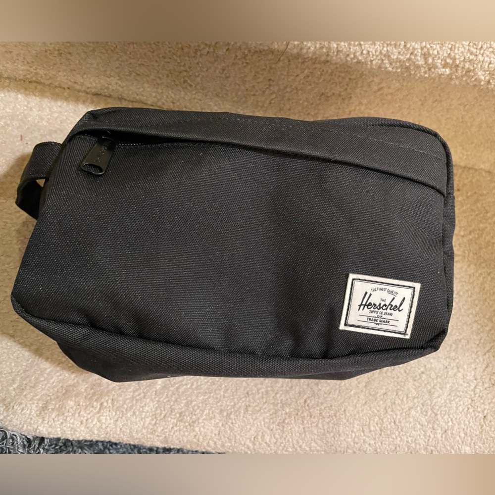 Herschel Supply Co Chapter Toiletry Kit, Black, Carry On 3L